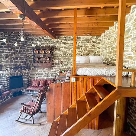 Echo Traditional House - ηχώ παραδοσιακό σπίτι Έμπωνας