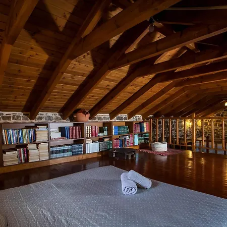 בית נופש Echo Traditional House - ηχώ παραδοσιακό σπίτι