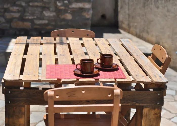 Echo Traditional House - ηχώ παραδοσιακό σπίτι * Émbonas