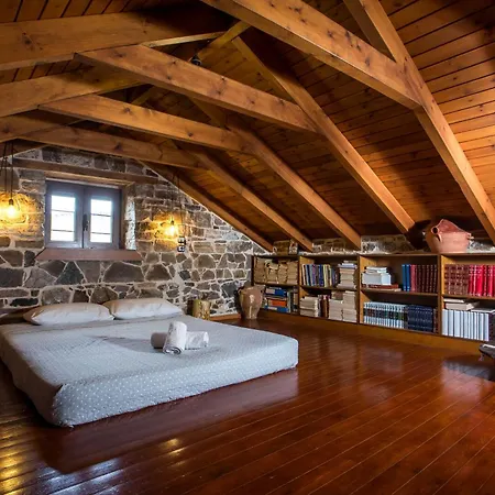 Echo Traditional House - ηχώ παραδοσιακό σπίτι * Émbonas