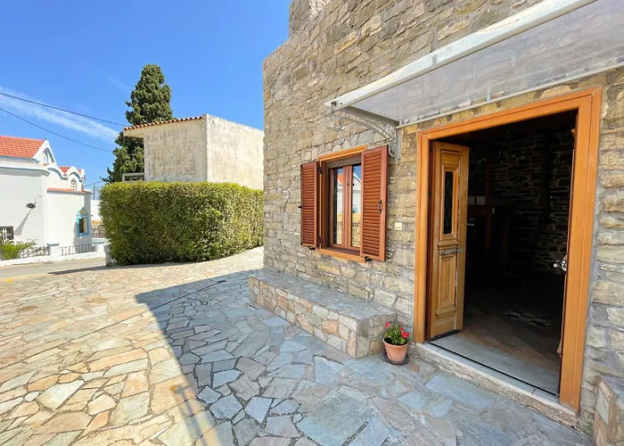 Echo Traditional House - ηχώ παραδοσιακό σπίτι Сasa de vacaciones Émbonas